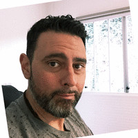 Eric Dearo