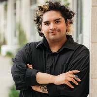 Leonel Garcia