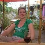 Suzanne Douglas