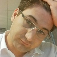Михаил Петров