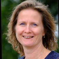 Chantal Oprins