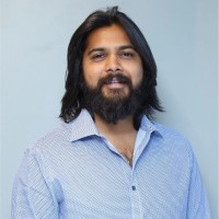 Pradnyesh Molak