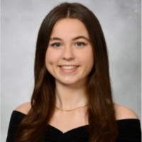 Anna Guzik