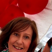Tracey Holdsworth