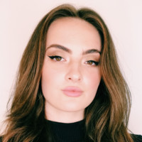 Eva Munday