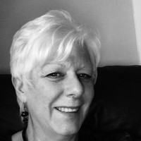 Debbie Owens
