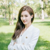 Iris Jia