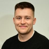 Tom Andrews