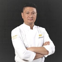 Xiaochuan Wang