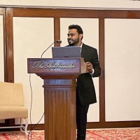 Hiran Vr