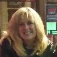 Dr. Anni Jones