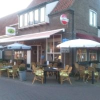 andre - marleen brasserie blue olive