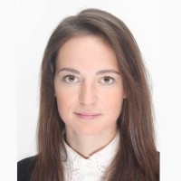 Laura Dvinjaninov
