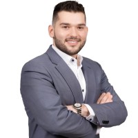 Cristian Perez, Nj Luxury Real Estate Group