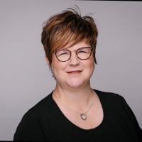 Lisa C Dorsey