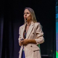 Priscila Bretas Flores