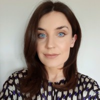 Claire Lynch