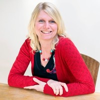 Annemieke Schoemaker