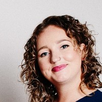 Laura Robb