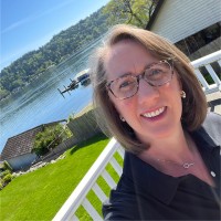 Julie Hansberry