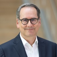 Dr. Jochen Engelhardt, LL.M.