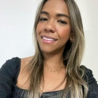 Thaís Loureiro