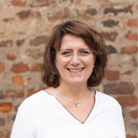 Karin Van Deelen