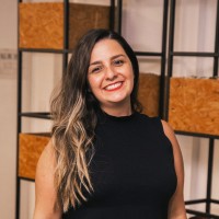 Aline Valente