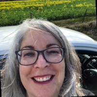 Sue Knight