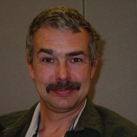 Robert Maddox