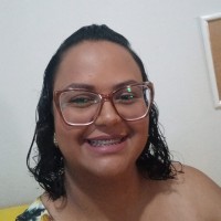 Viviane Ferreira