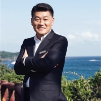 Daniel Lee