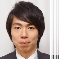岡本亮介