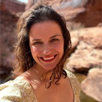 Alicia Pino, Pmp
