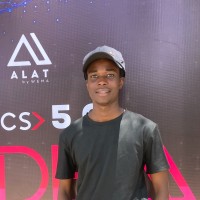 Esin Ridollah Abdurrazaq