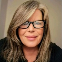 Lisa Rene-De-Cotret