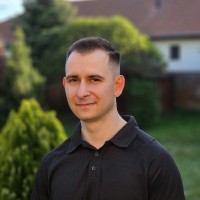 Bence Bujnóczki