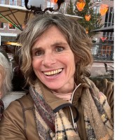 Kathy de Vries