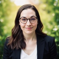 Stacey-Lee Esterhuizen