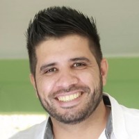 Sandro S Santos