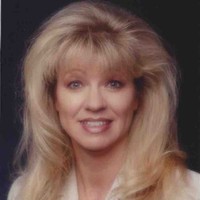 Amy Holcombe
