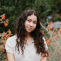 Mia Lowenthal