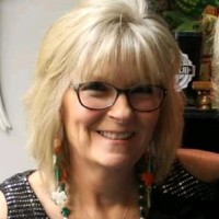 Pam Bolyos