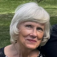 Mae Huston