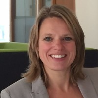 Magda Den Hollander