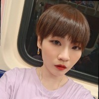余佩芳