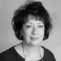 Kinsell, Suzanne D. Kinsell