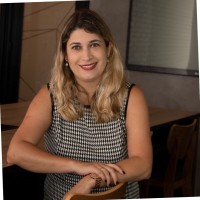 Eliane Souza