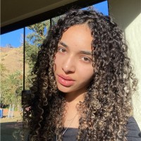 Mariana Roberta Gomes