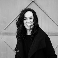 Jess González · Diseñadora gráfica e ilustradora